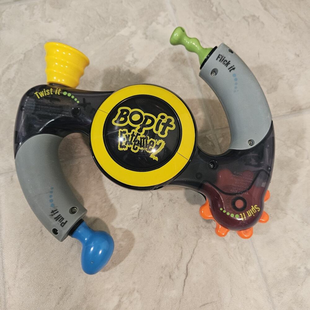 Hasbro Bop It! Extreme 2 Electronic Game 2002